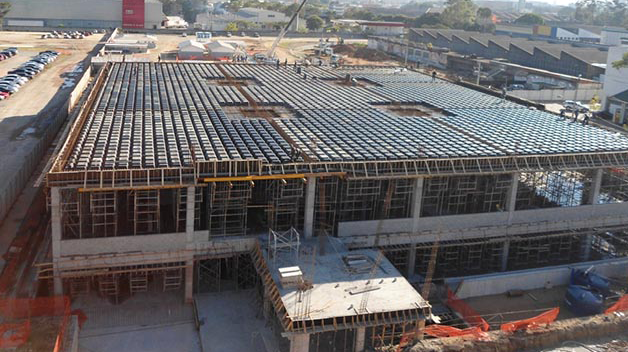 Obra no escritório da Friboi – Grupo JBS